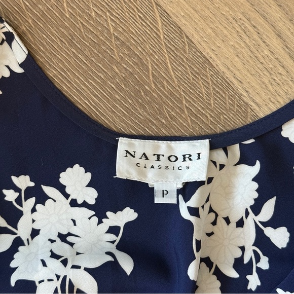 Early 2000s Natori Classics Robe Set – Made in the Philippines - Picture 12 of 14